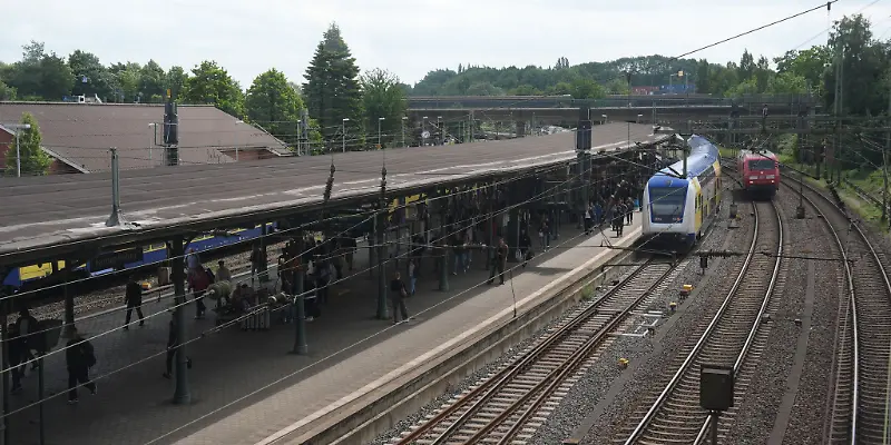 5vehv5fmc7-v4-ax-s2048.jpeg
