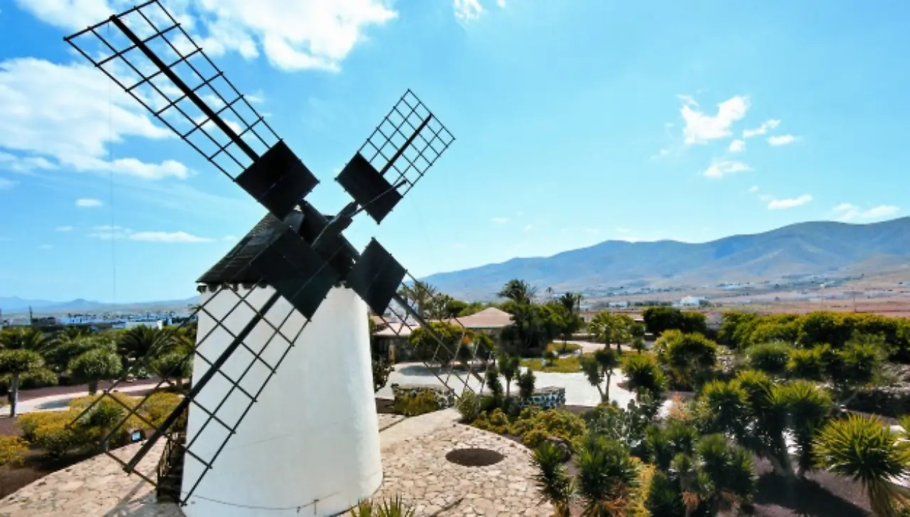 Fuerteventura Windmühle.jpg