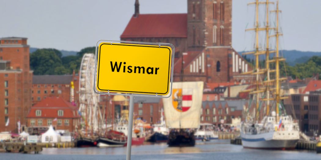 Hafenfest Wismar - Ortsschild